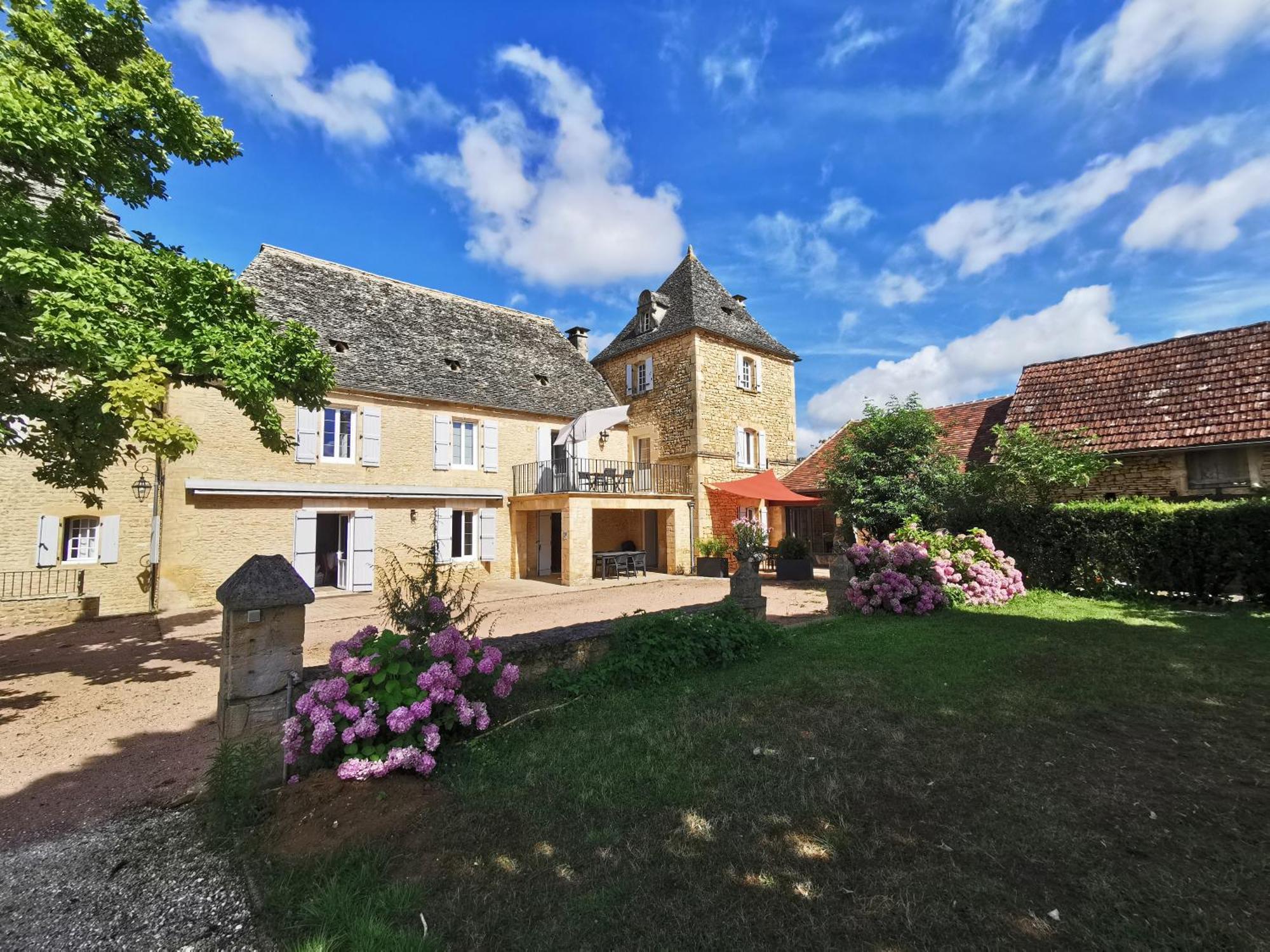 Domaine Jolidetour Climatise, Piscine Et Tennis Prives Hotell Saint-Crépin-et-Carlucet Exteriör bild